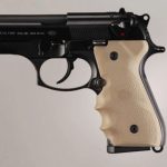 Platnice Hogue Beretta 92 Wraparound W/Finger Grooves Tan